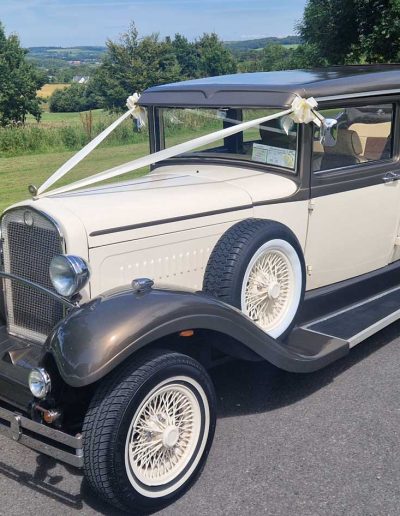 ‘Belle’ 1930’s style Brenchley Convertible Wedding Car Hire