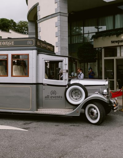 Gorgeous George – Vintage Asquith Bus - Wedding Car All Events